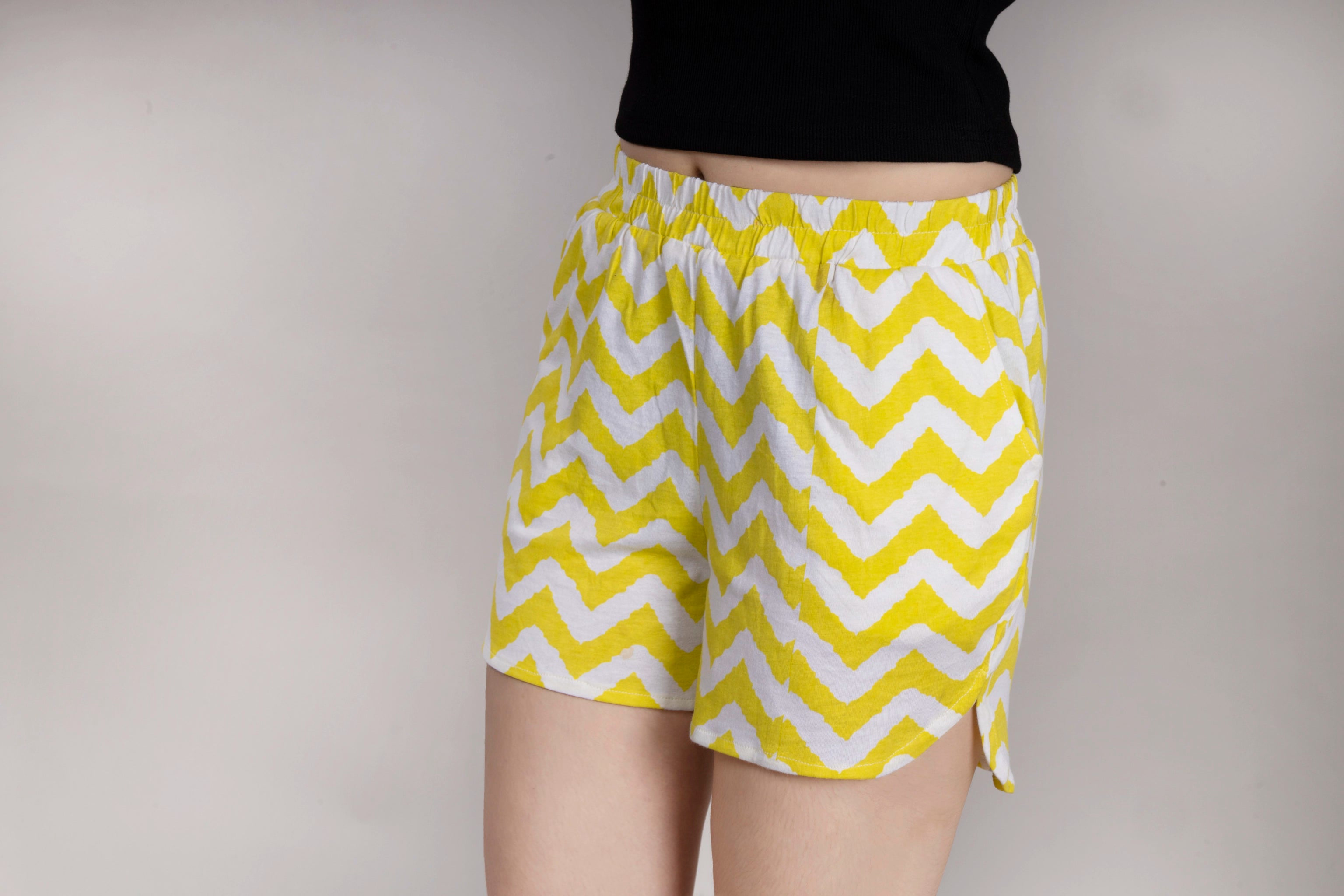 MAdMee Wave Cut Shorts - Lemon Waves