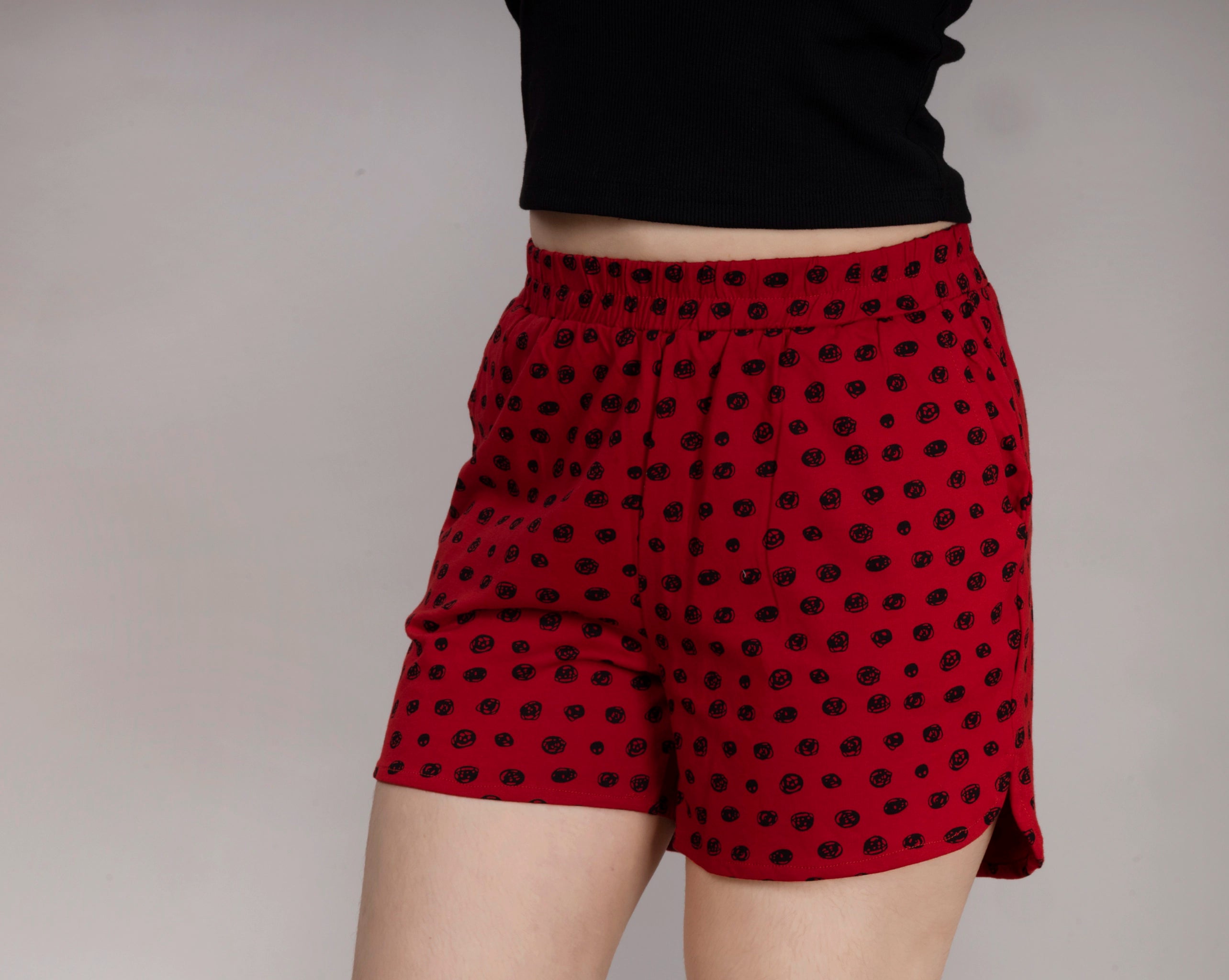 MAdmee Wave Cut Shorts - Red Pop