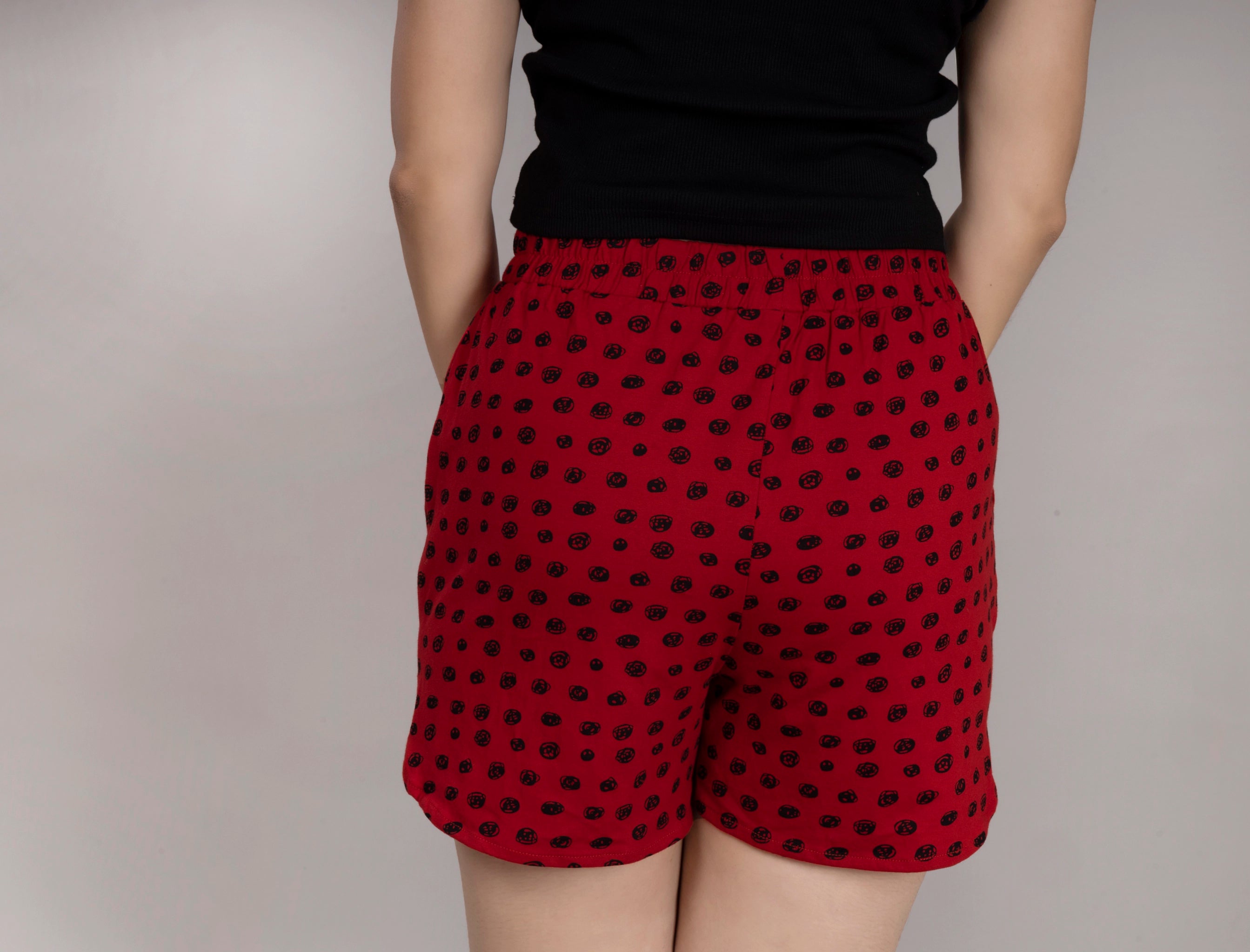 MAdmee Wave Cut Shorts - Red Pop
